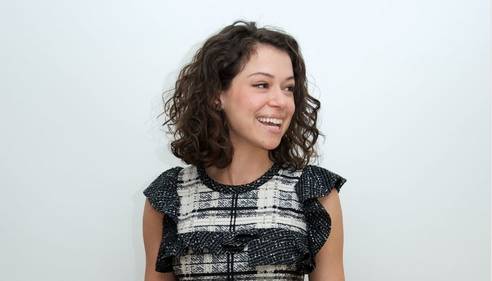 Cast Tatiana Maslany as the Doctor