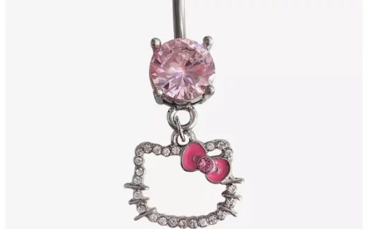 convince ari’s mum to let her get a belly piercing!!