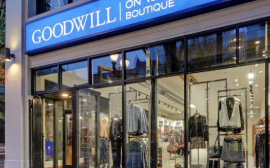 In Favor of new upscale Boutique-Style Goodwill in The Woodlands