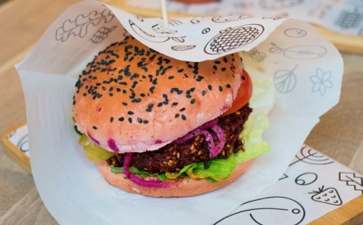 Increase the offer, the quantity and the quality-price ratio of the vegan sandwich world in the UK