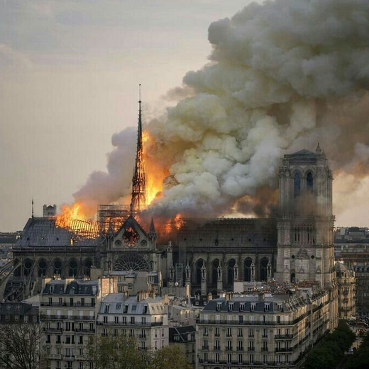 No more wood for Notre-Dame de Paris. Risk of fire !